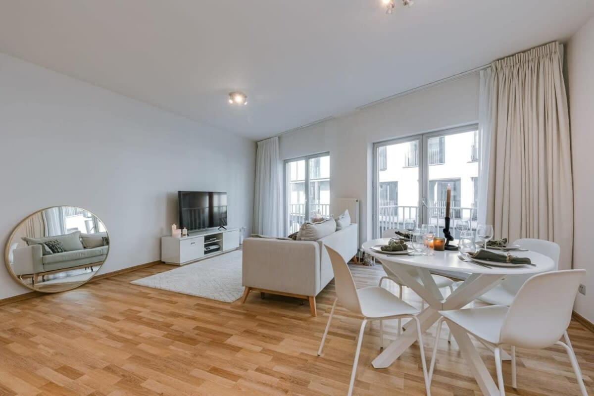 Stylish Apartment With Terrace And Balcony Anversa Esterno foto